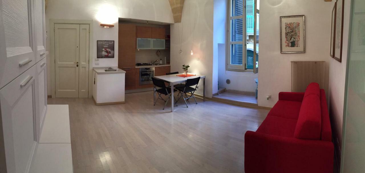 La Piccola Dimora Dell' Alcantarine Apartment เลชเช ภายนอก รูปภาพ